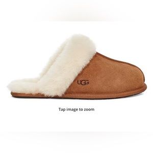 UGG slippers size 6